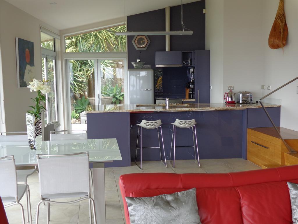 Onetangi Nikau Apartments Waiheke Island מראה חיצוני תמונה