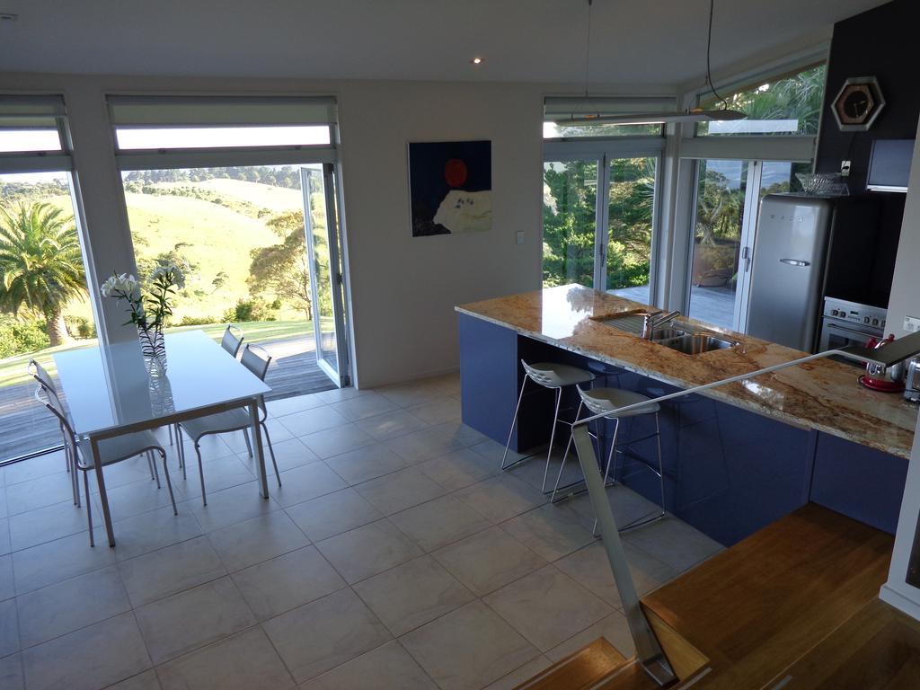 Onetangi Nikau Apartments Waiheke Island מראה חיצוני תמונה